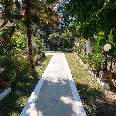 Yiannis Apartments Agios Georgios Pagoi Corfu Agios Georgios Pagon Exterior photo